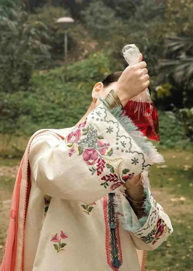 Zara Dhanak Embroidered 3 Piece | ZR105